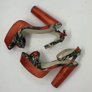 Size 8 Madison Harding Gary green floral NIB